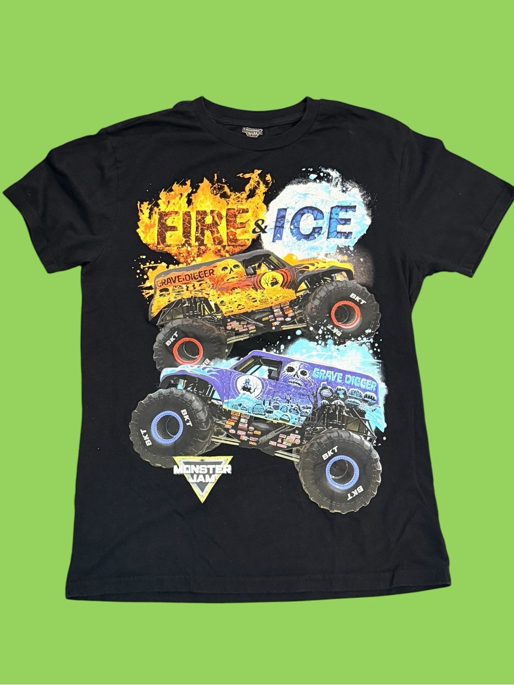 2024 Grave Digger Monster Jam Fire and Ice Shirt Medium